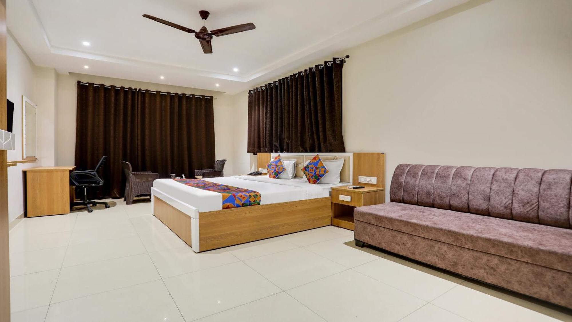 Fabhotel Mansarovar Inn Rāipur Eksteriør billede