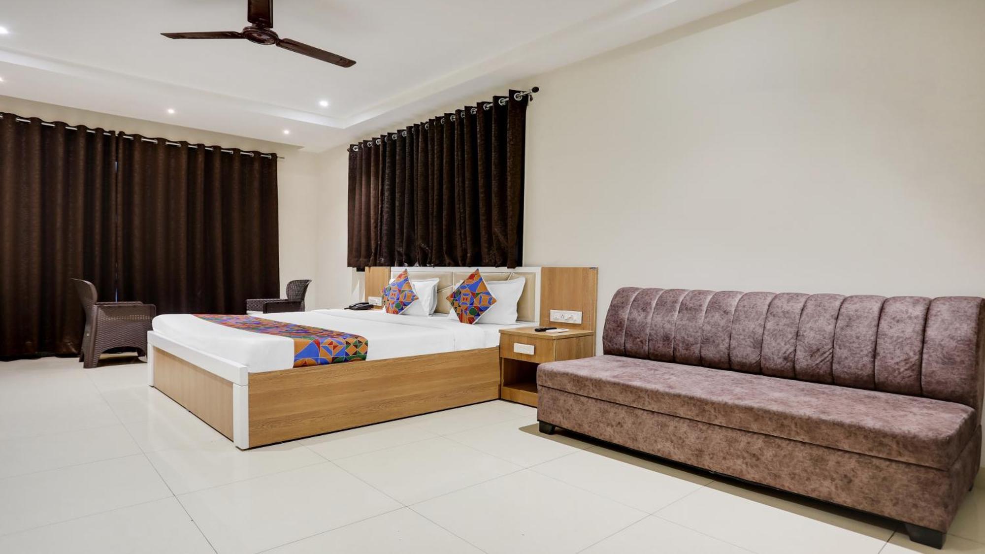Fabhotel Mansarovar Inn Rāipur Eksteriør billede