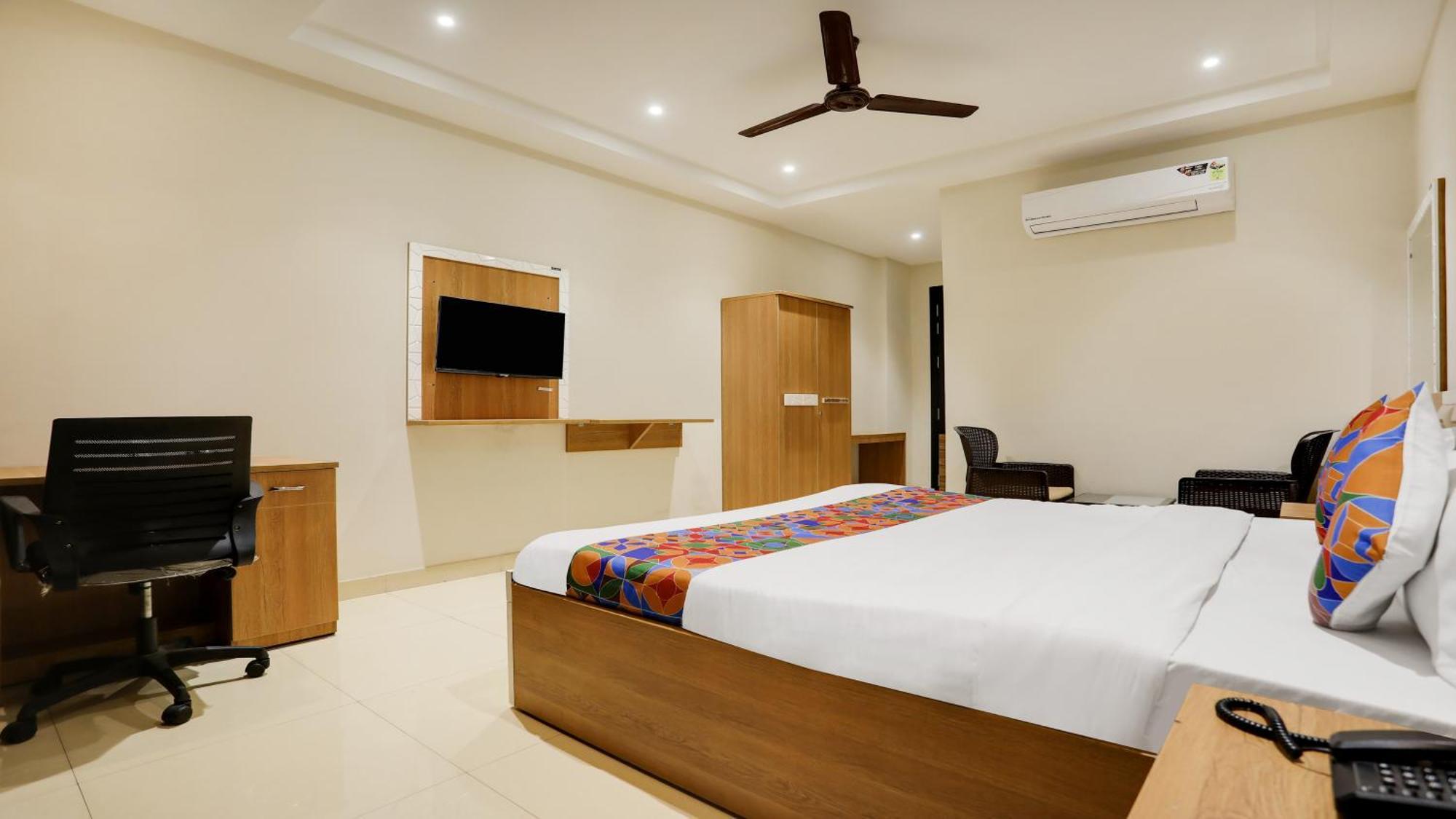 Fabhotel Mansarovar Inn Rāipur Eksteriør billede